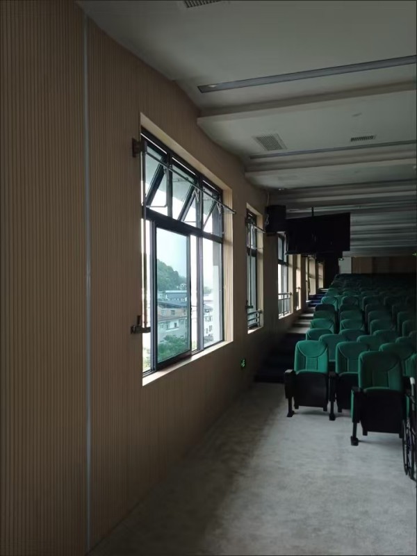 手摇曲臂式开窗机