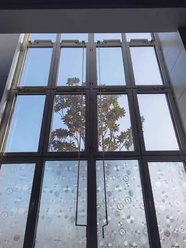 手摇链盒式开窗机