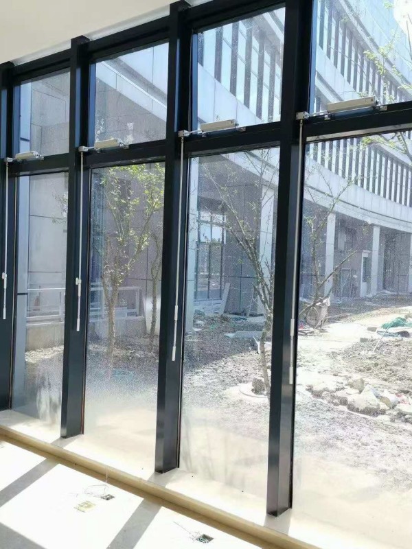 手摇链盒式开窗机