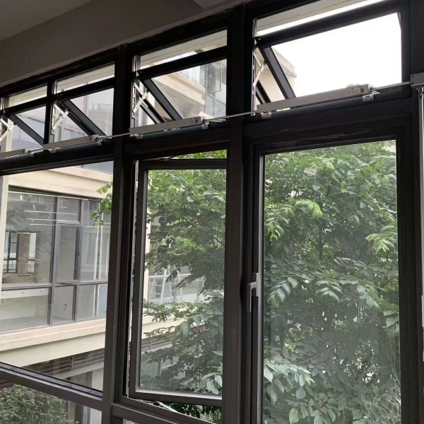 手摇链盒式开窗机